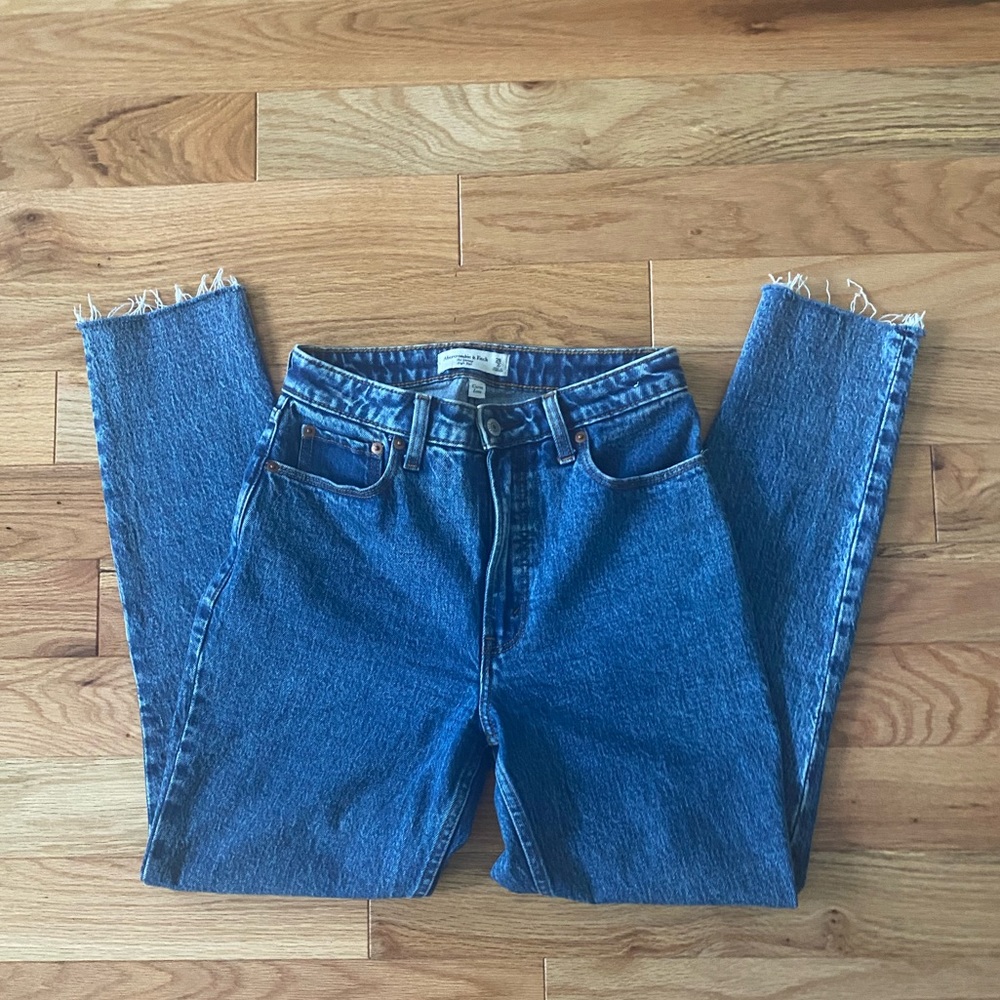 Abercrombie & Fitch Curve Love the Skinny High Rise Jeans